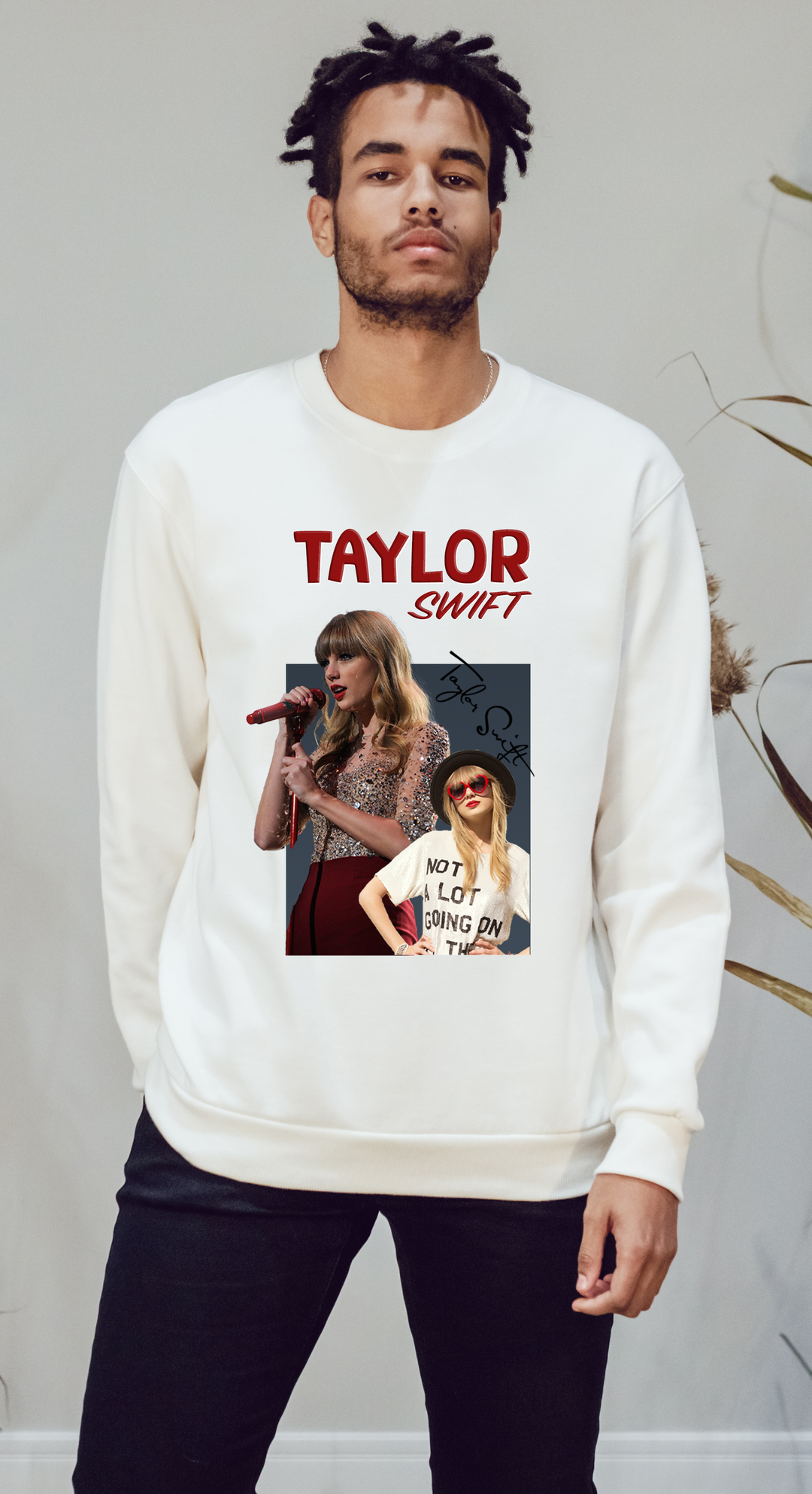 TAYLOR SWIFT Regular Fit Sweatshirt